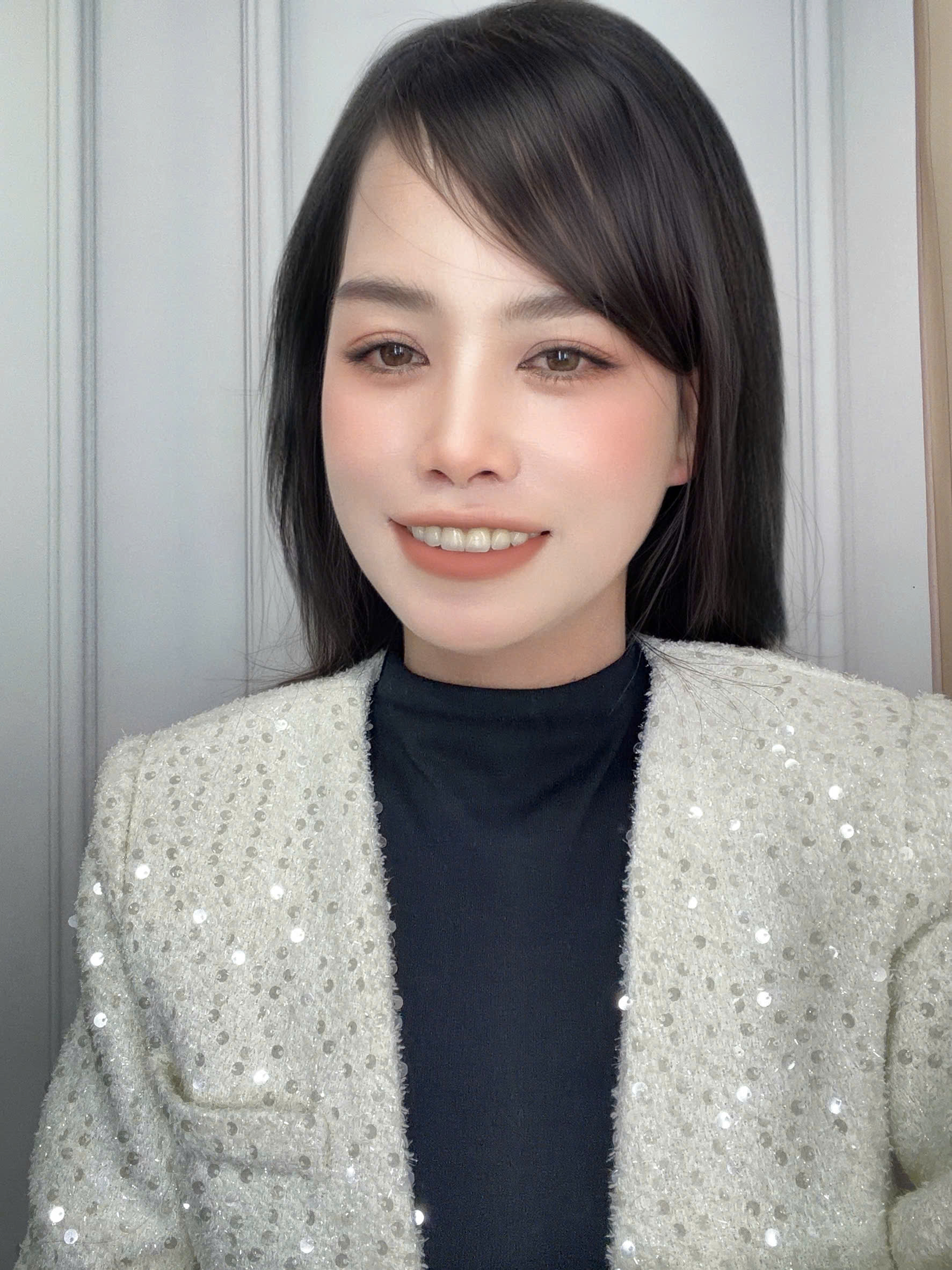 Trang — nhà sáng lập Mira Makeup